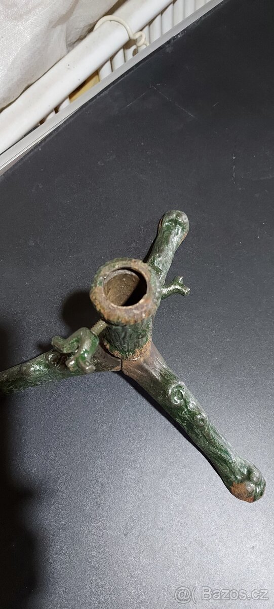 STOJÁNEK NA VÁNOČNÍ STROMEČEK - 2