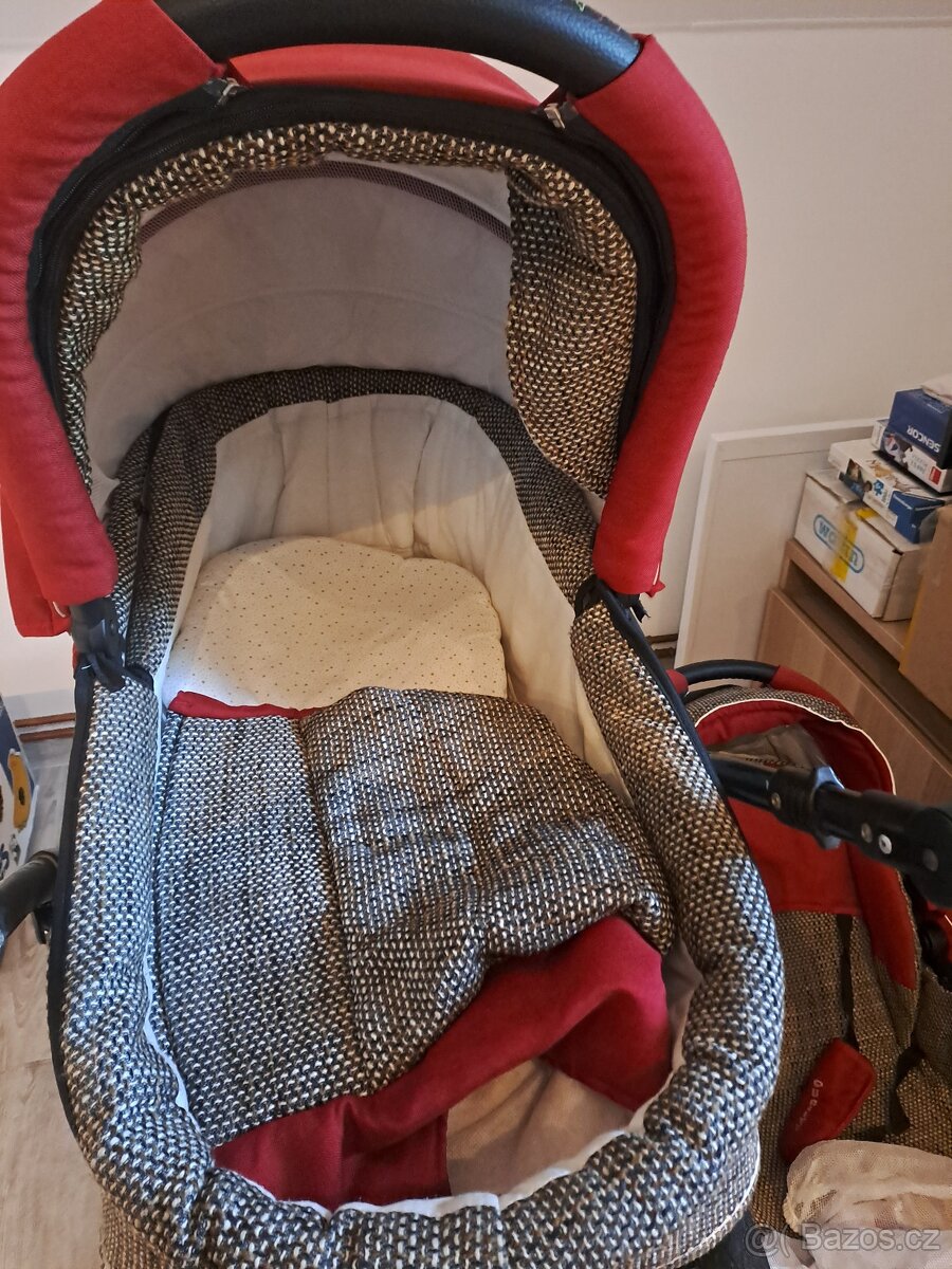 Prodám kočárek - 2