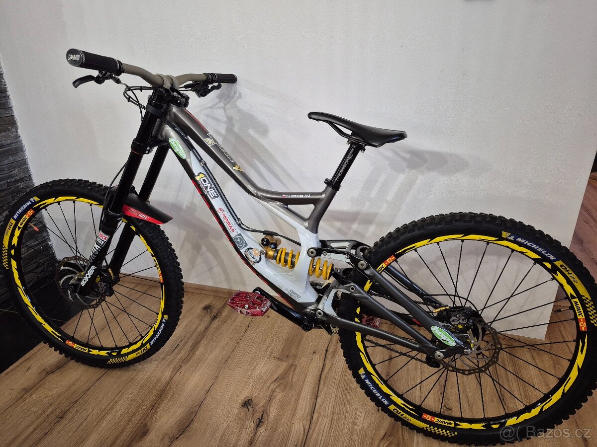 SPECIALIZED DEMO 8 II 2015 - 2