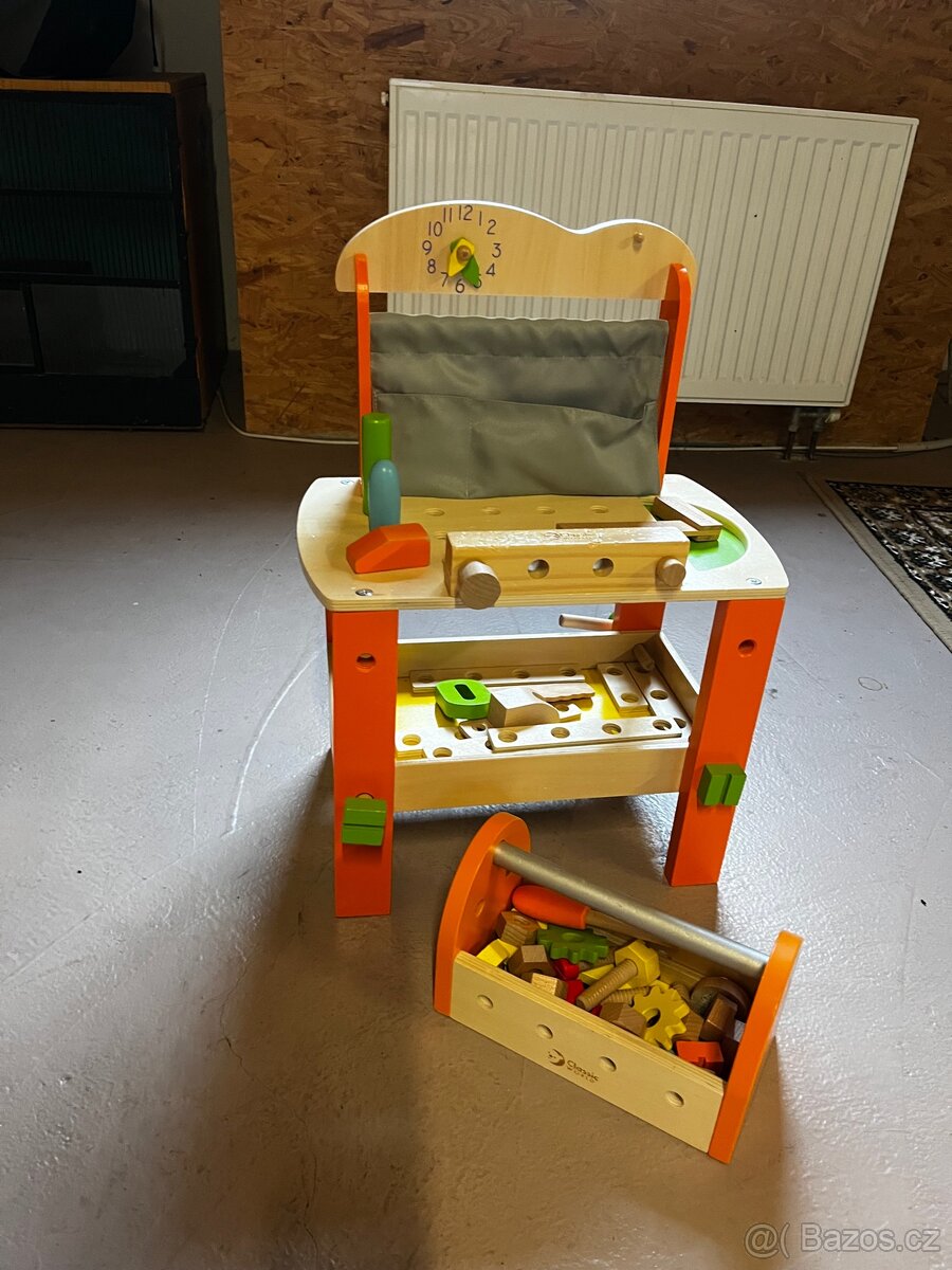 Dětský pracovní stůl - 2