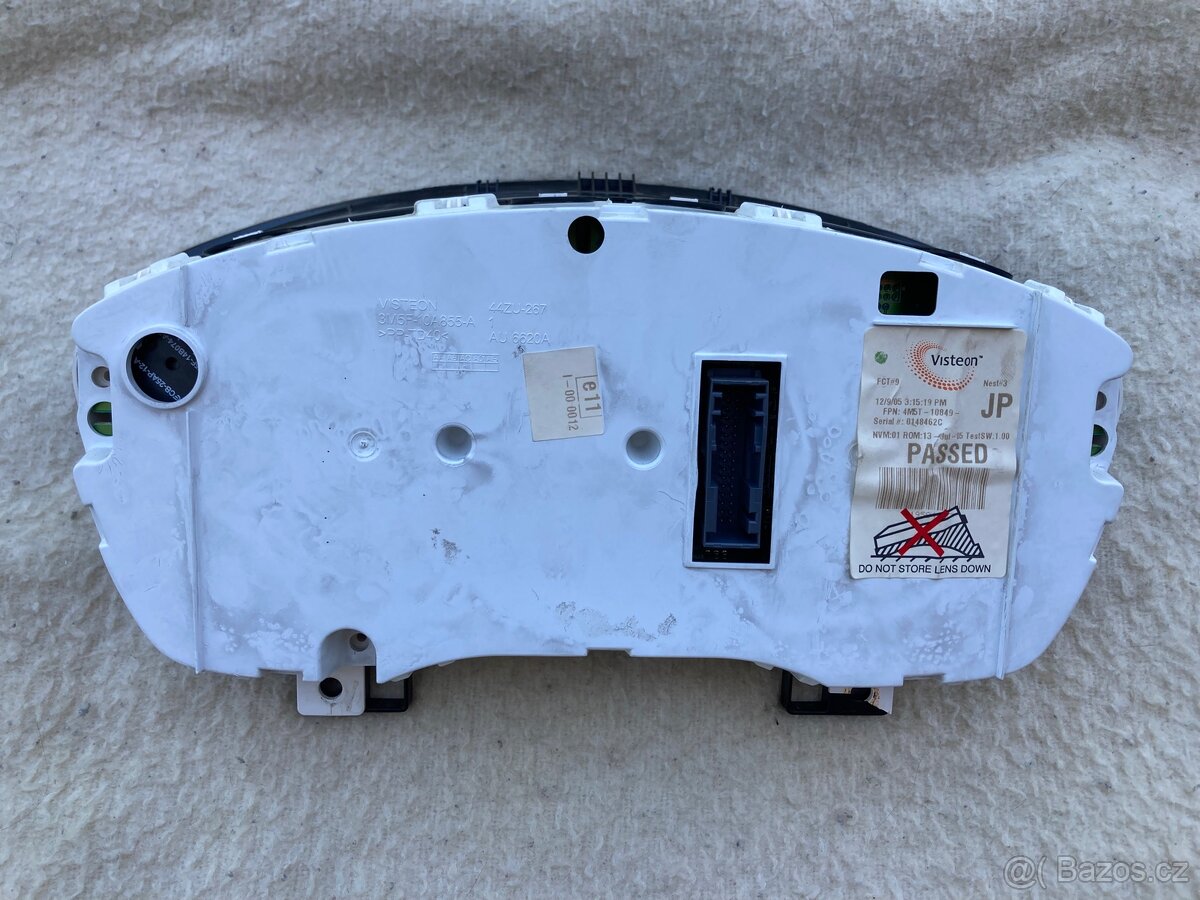 Budíky s velkým displejem Ford Focus mk2 - 2