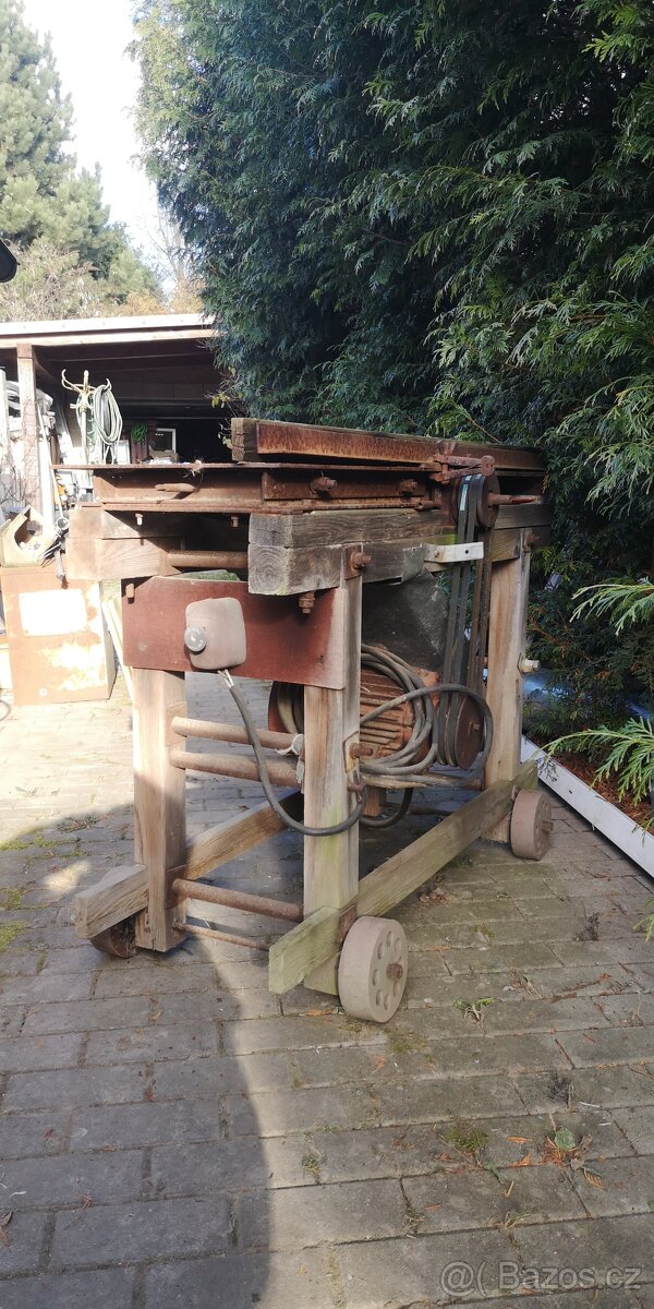 Hoblovka - srovnavačka - 2