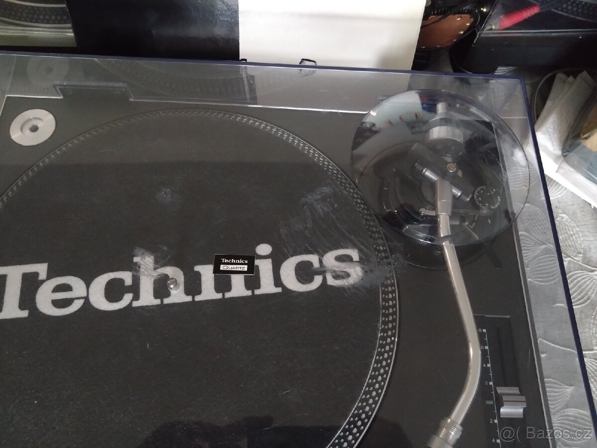 Gramofon Technics SL-1210mk2 - 2
