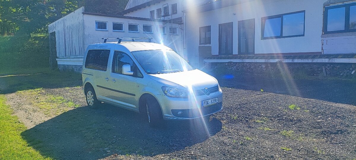 VW Caddy 1.6 - 2