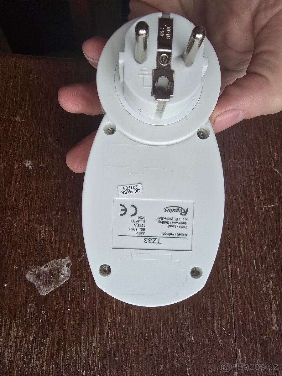Termostat zásuvkový Regulus TZ33 6295 - 2