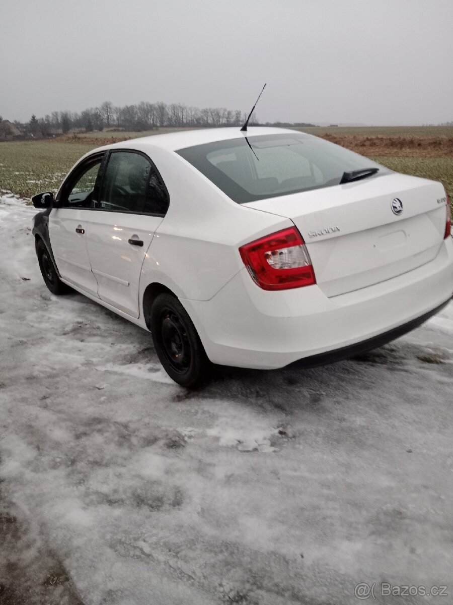 Škoda Rapid - 2