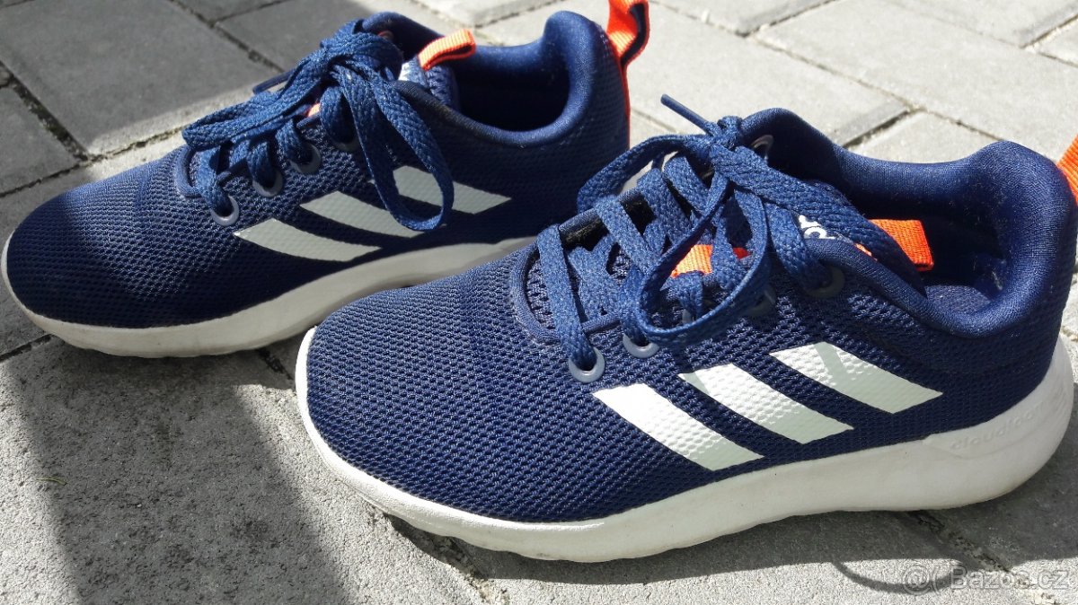 Klucici tenisky Adidas letni 27,5 - 2