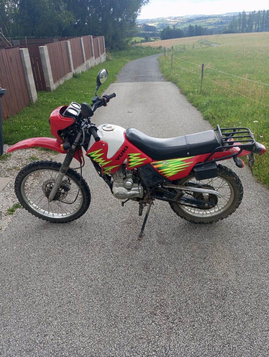 Yuki 125 s tp a spz