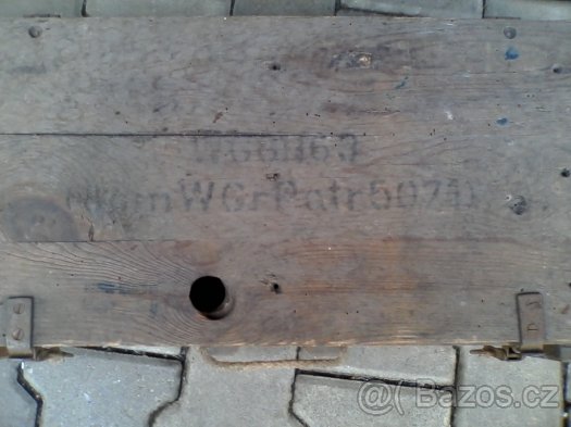 Německý padák, voj. bedny,výstroj,nádrž na vodu a jiné - 2