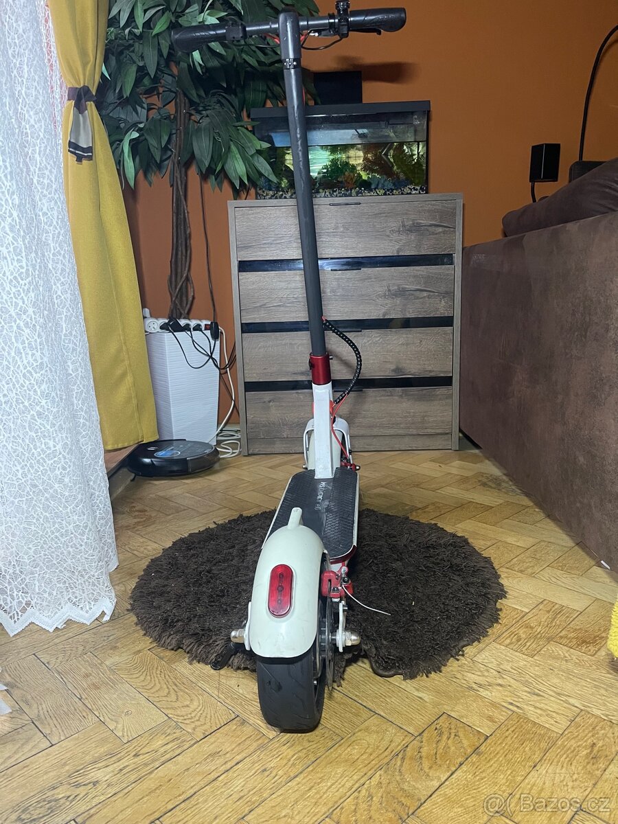 elektricka koloběžka MS Energy e10 - 2