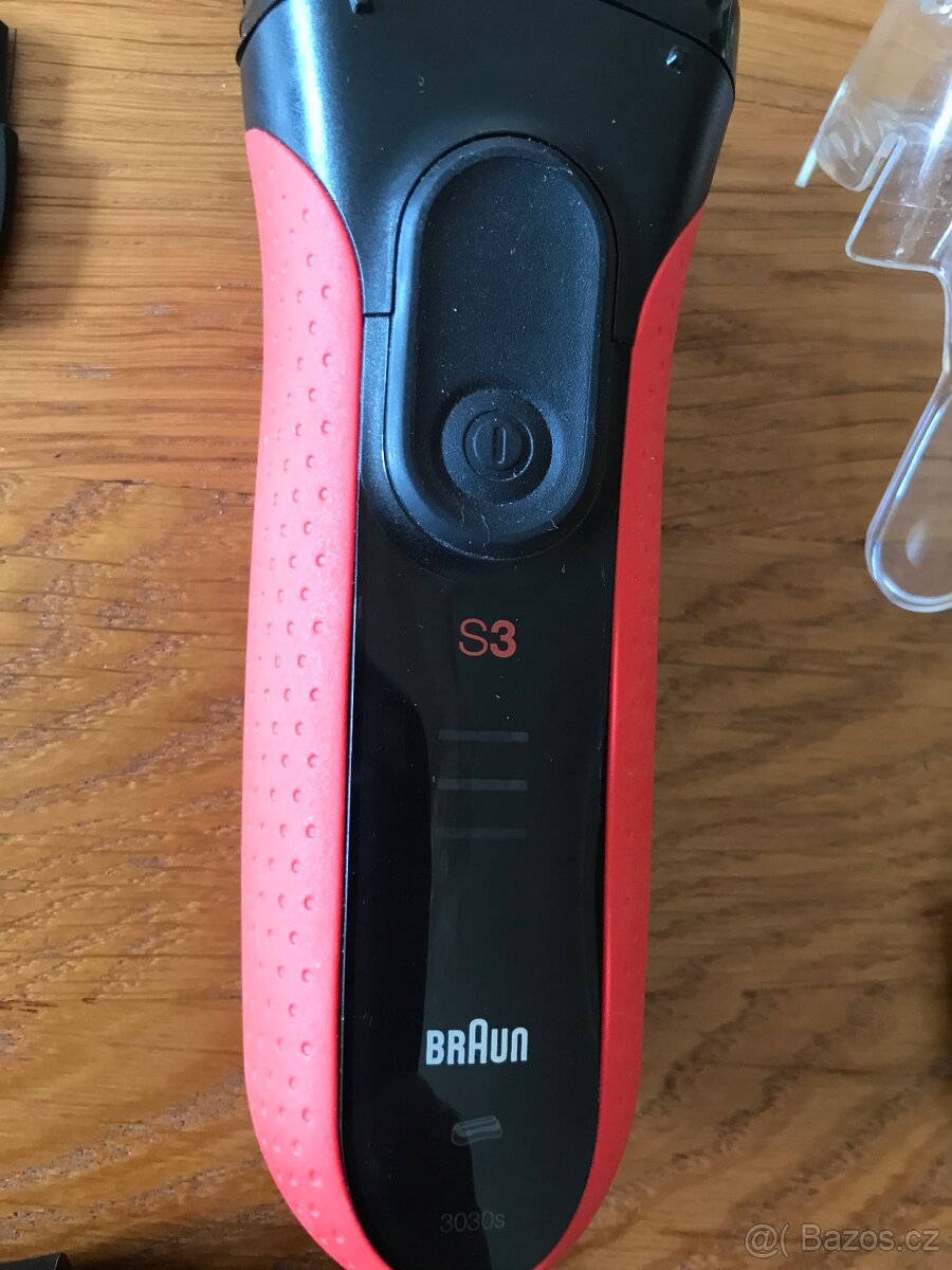 holící strojek Braun S3 series 3030s ,TOP STAV - 2