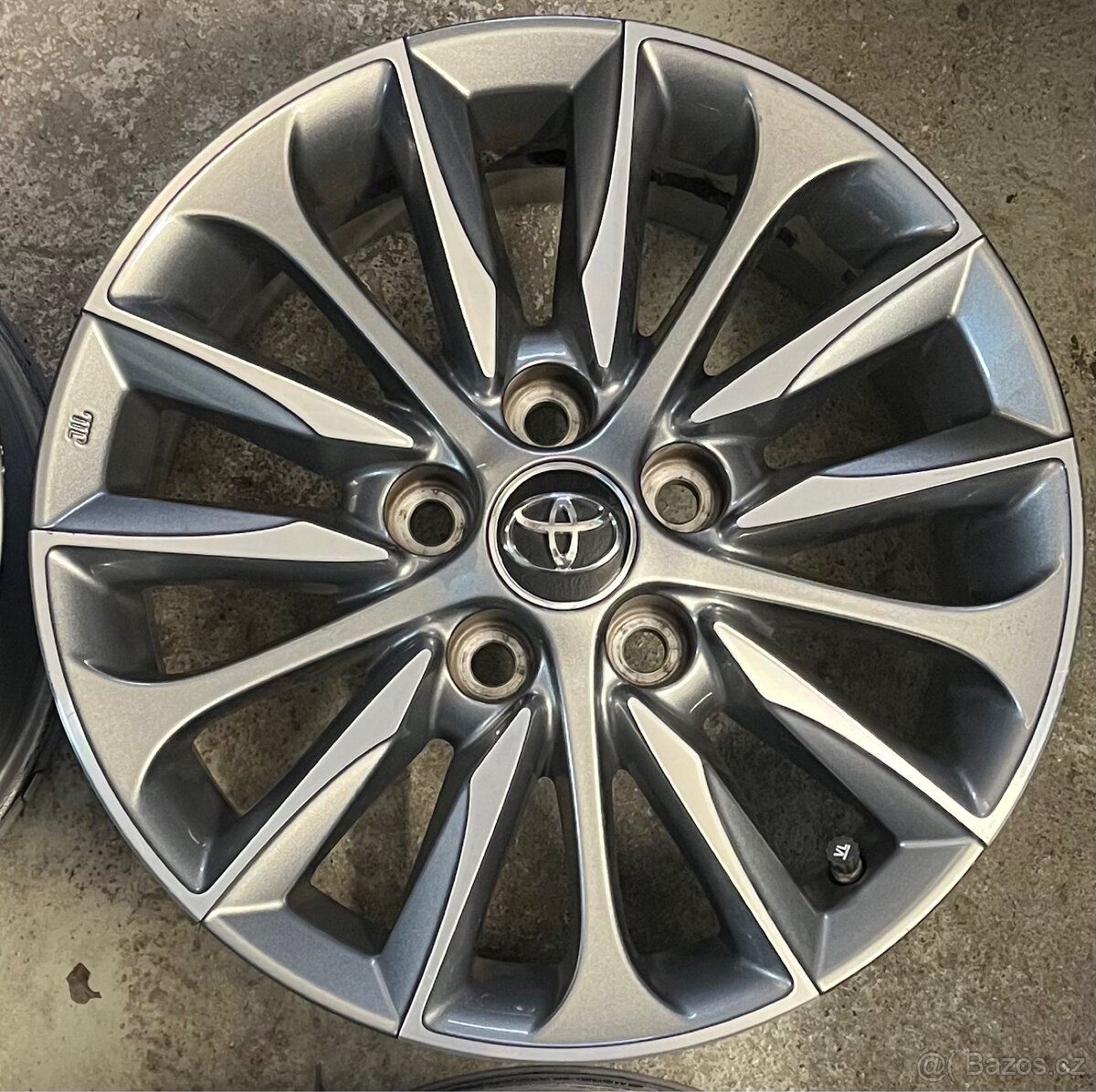 Alu disky Toyota, 5x114, R16, ET39, Senzory - 2