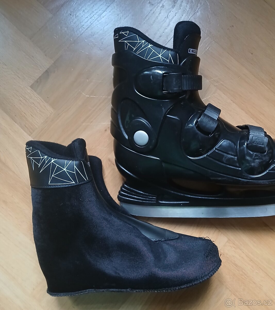 Lední brusle vel 39 výborný stav - 2