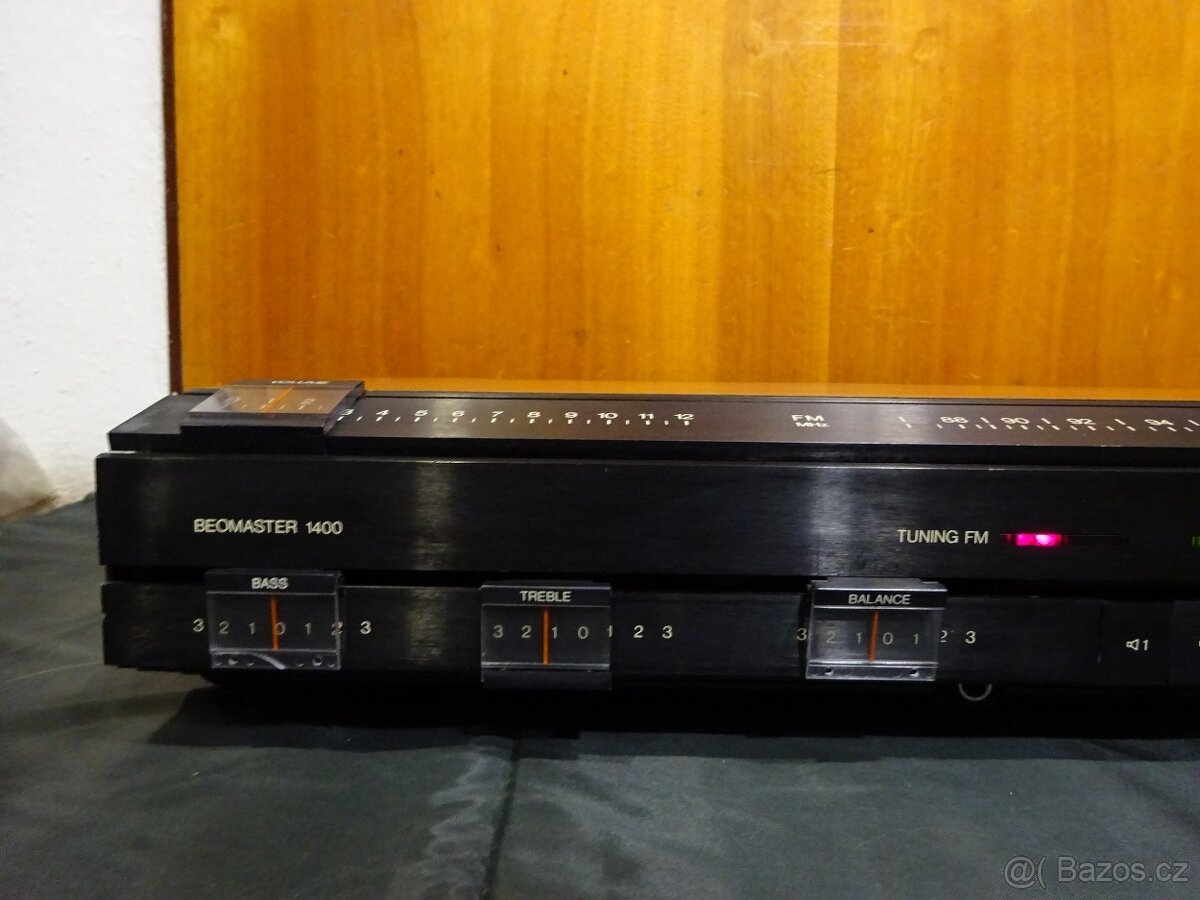 starý receiver BANG OLUFSEN BEOMASTER 1400 - 2