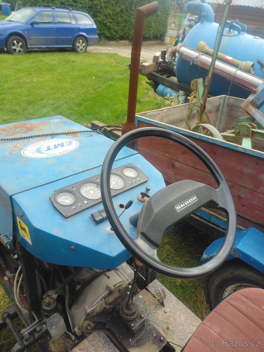 Malotraktor domácí výroby - 2