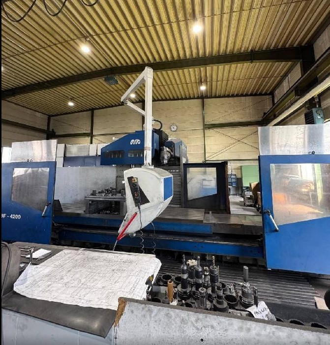 Frézky - stolové BF 4200 - 2