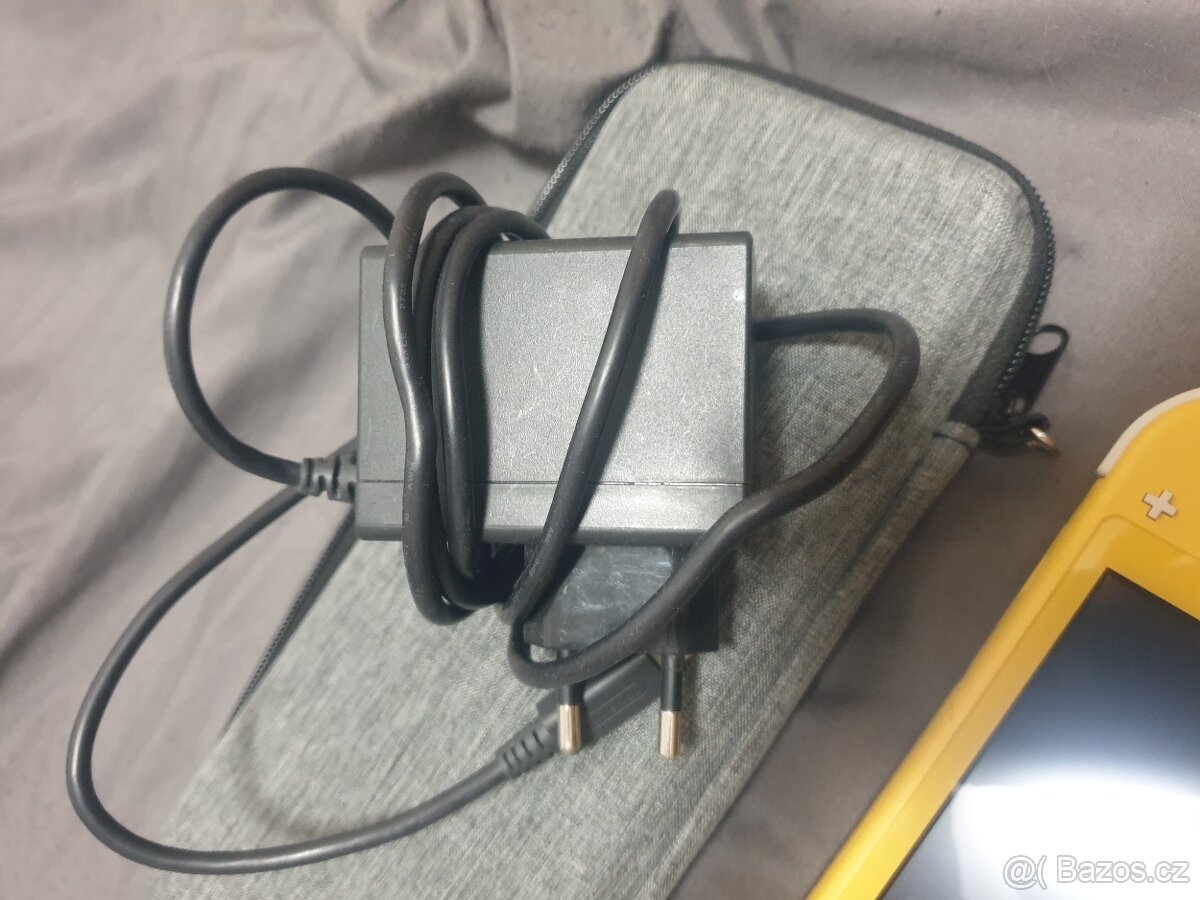 nintento switch lite - 2