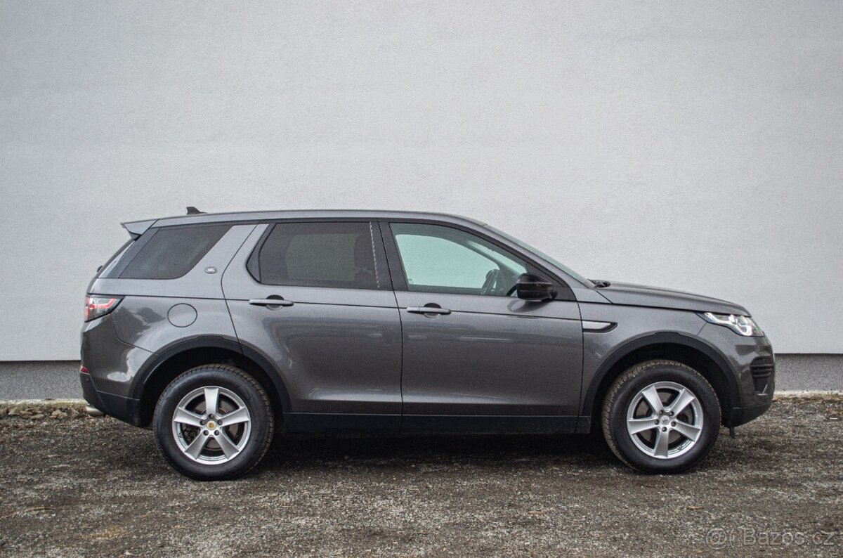 Land Rover Discovery Sport 2.0L TD4 SE AT - 2