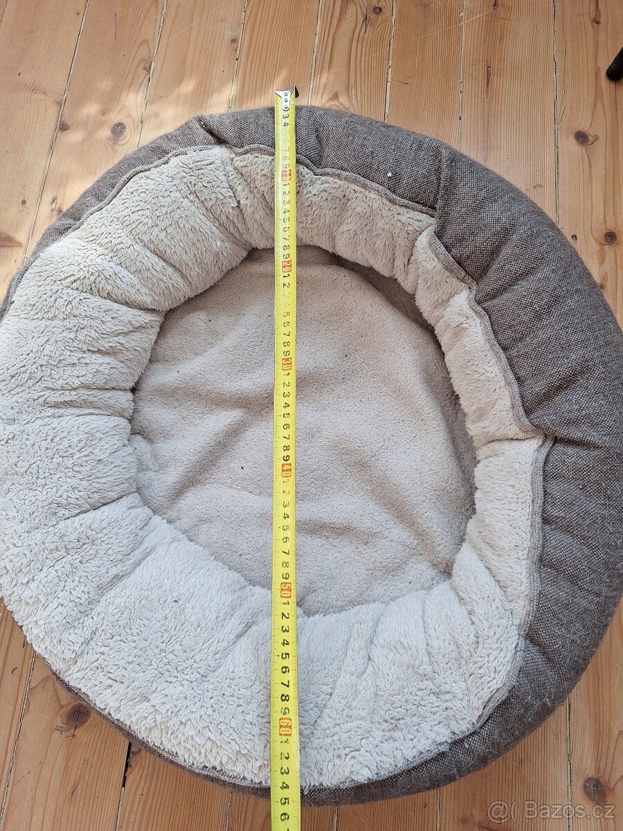 Psí pelech kulatý - 2