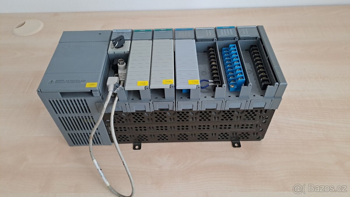 ALLEN-BRADLEY SLC 500, 7 slot rack - 2