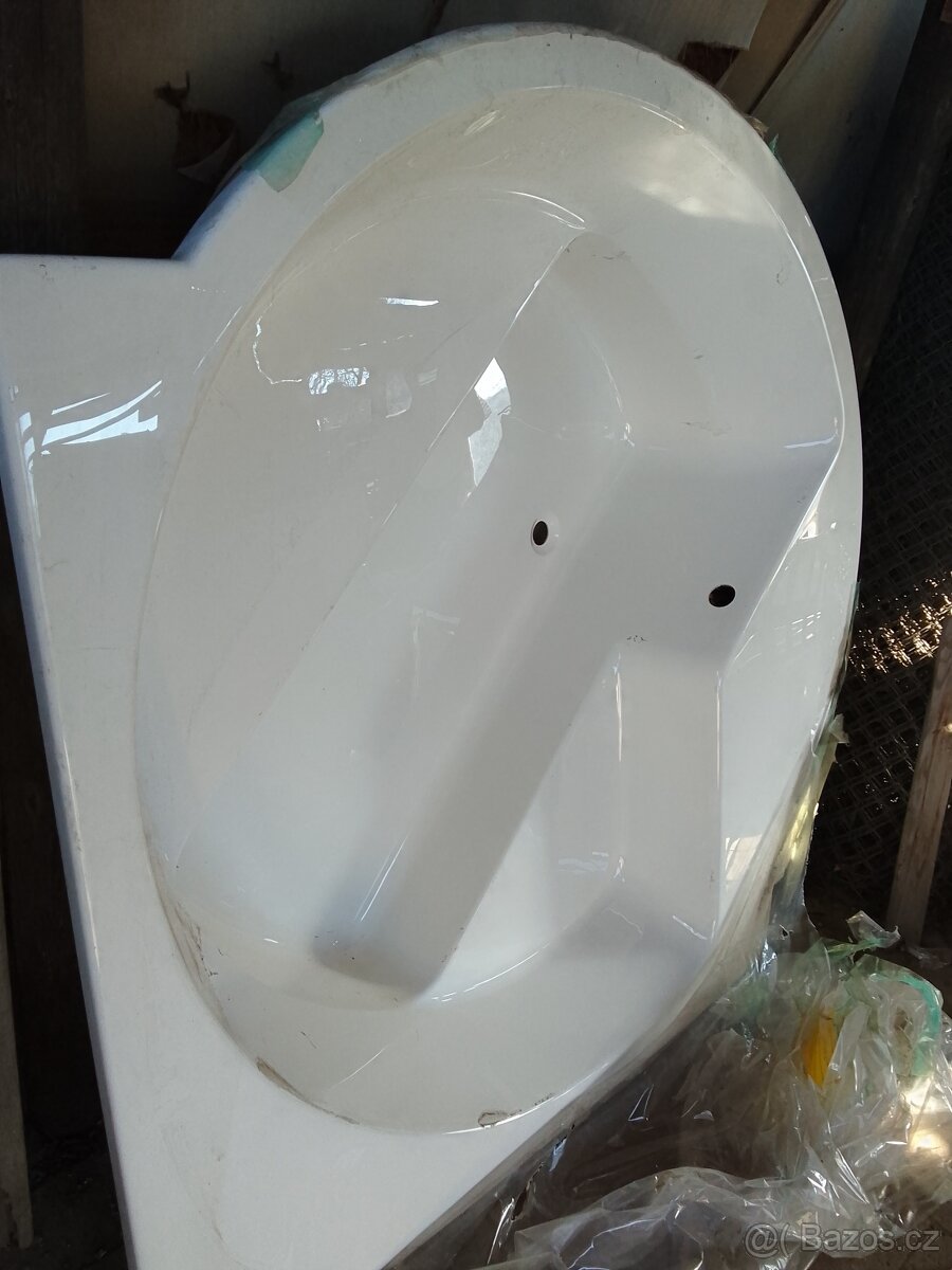 Rohová akrylátová vana 165x165 - 2