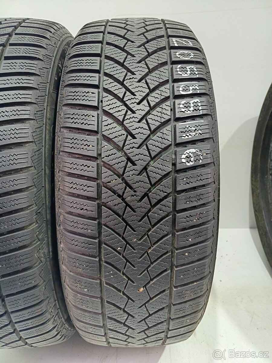 2ks zimní pneu 205/55/16 Semperit - 2