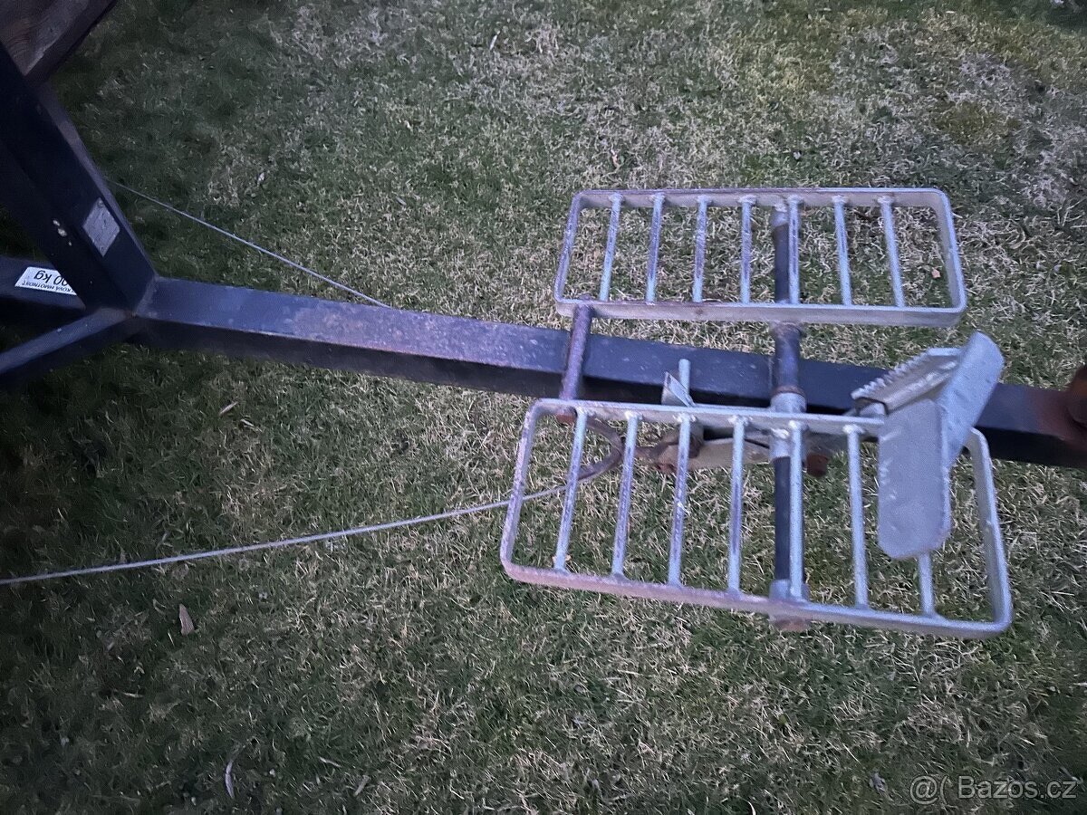 Prodám bržděný vlek za malotraktor TERA VARI , AGZAT - 2