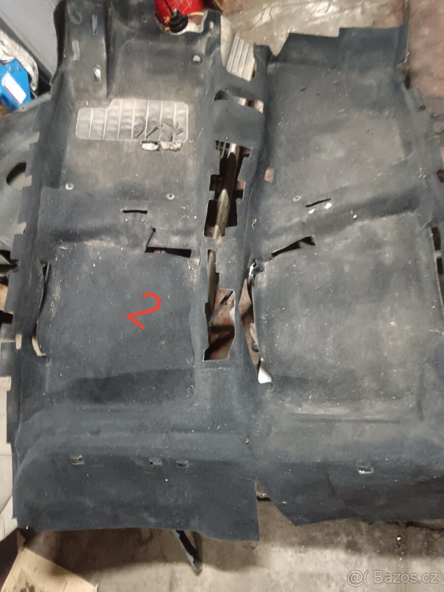 Škoda Octavia 1 černý koberec - 2