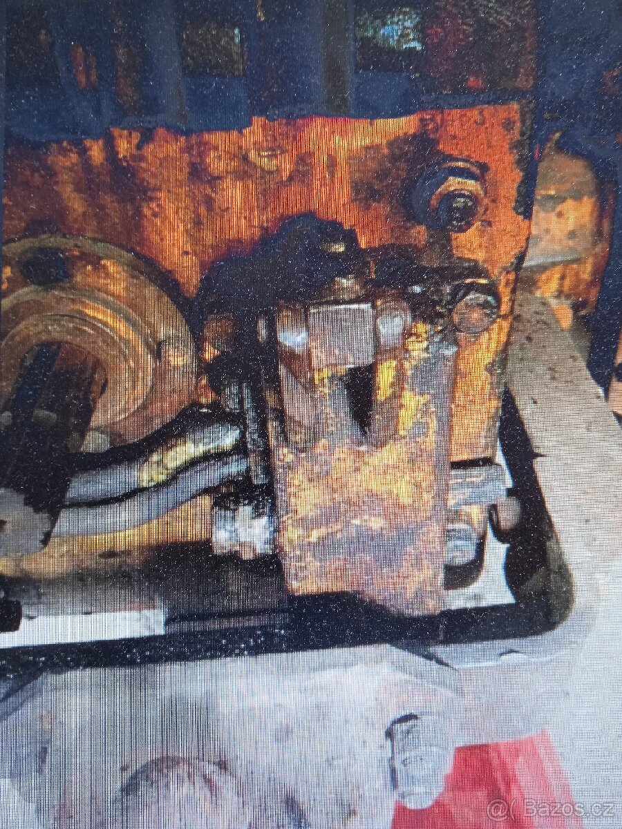 Zetor 25 rozvaděč - 2