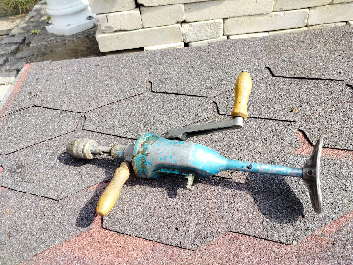 Retro ruční vrtačka - 2