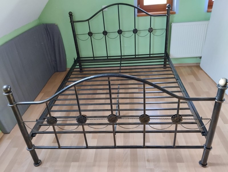 Kovová postel 160x200cm - 2
