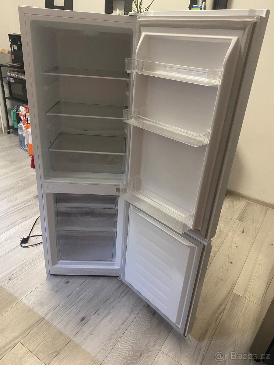 Lednice s mrazákem - 2