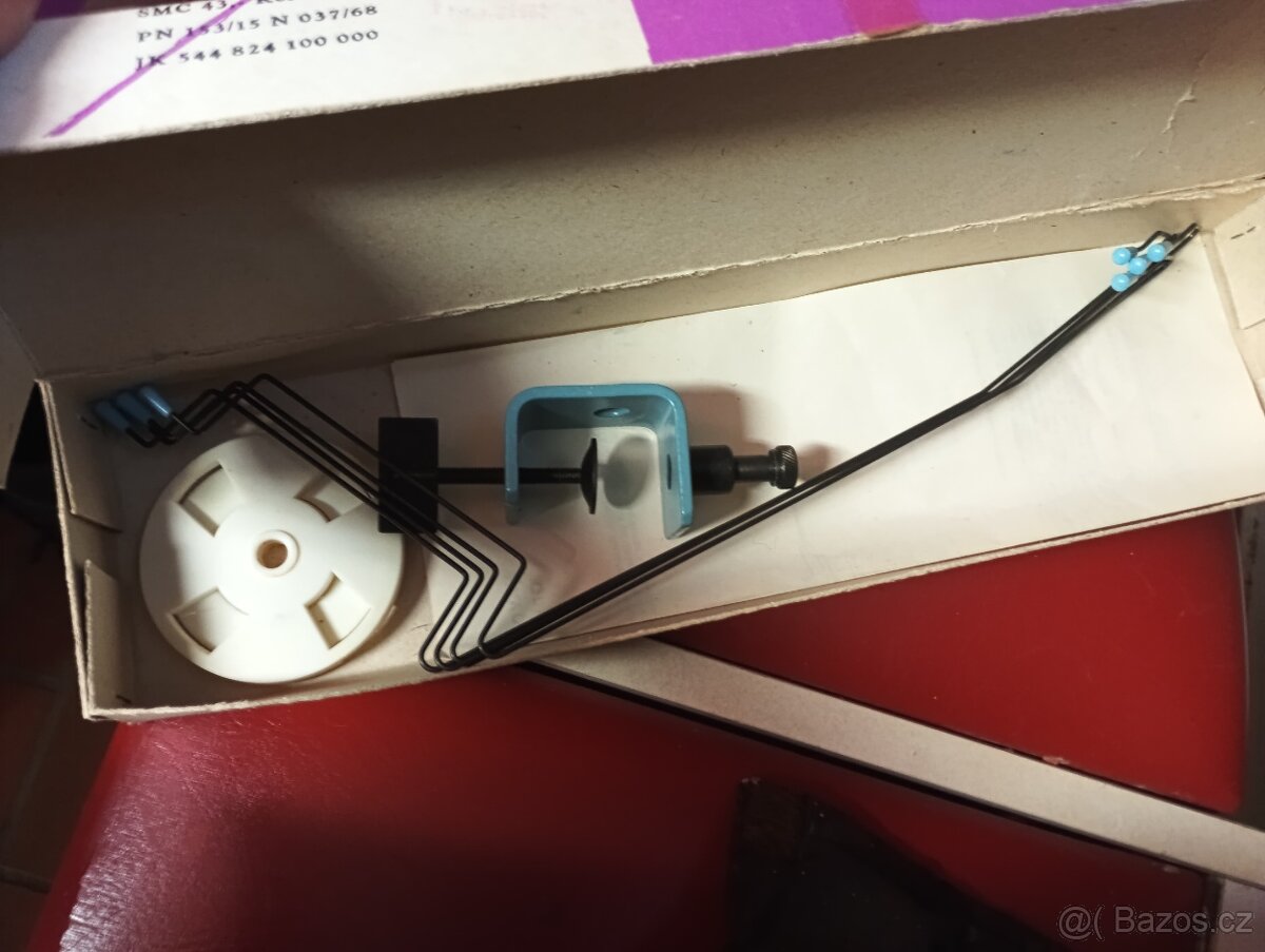 Retro odvíječ příze - 2