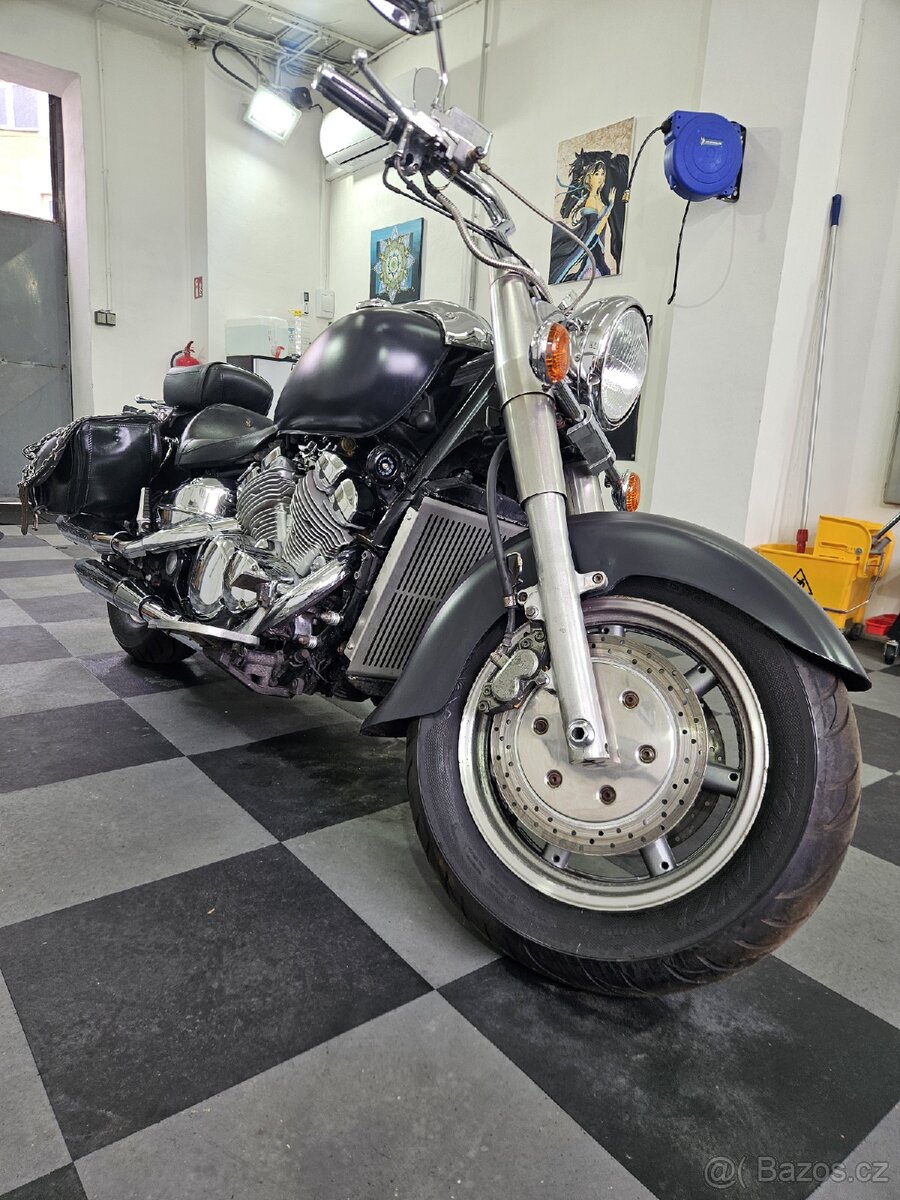 Yamaha XVZ 1300 - 2