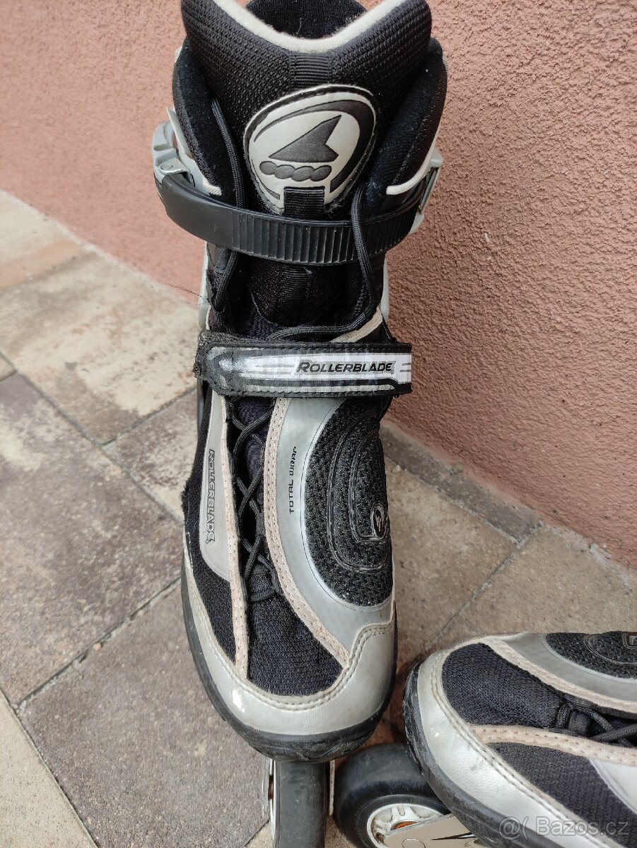 Kolečkové brusle Rollerblade, vel. 44.5 - 2