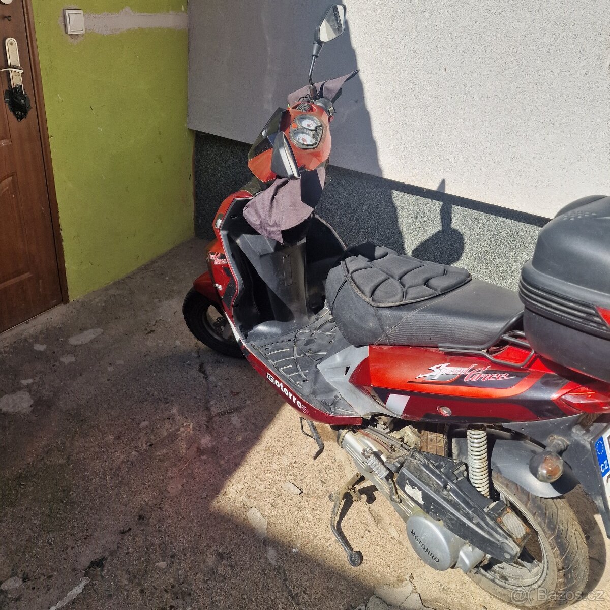 Skútr 125ccm - 2