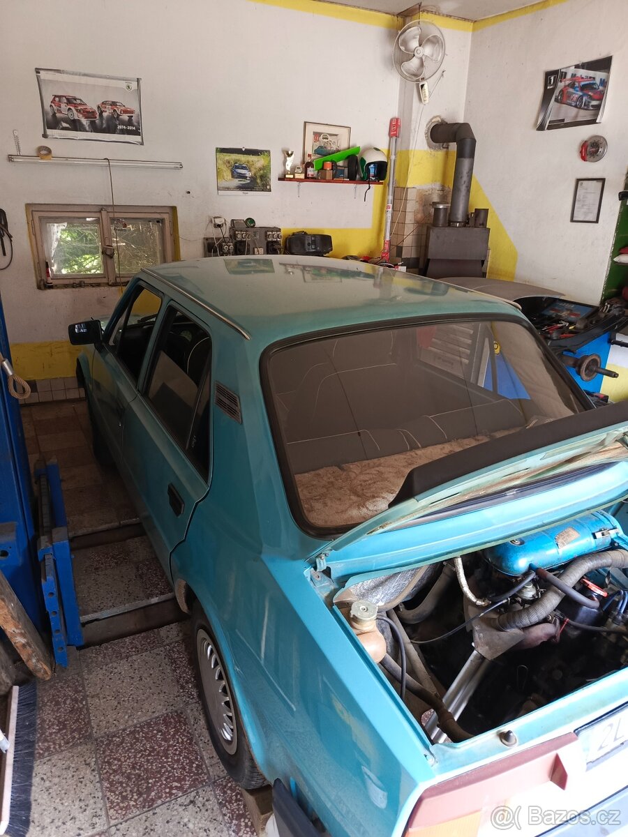 Škoda 105l - 2