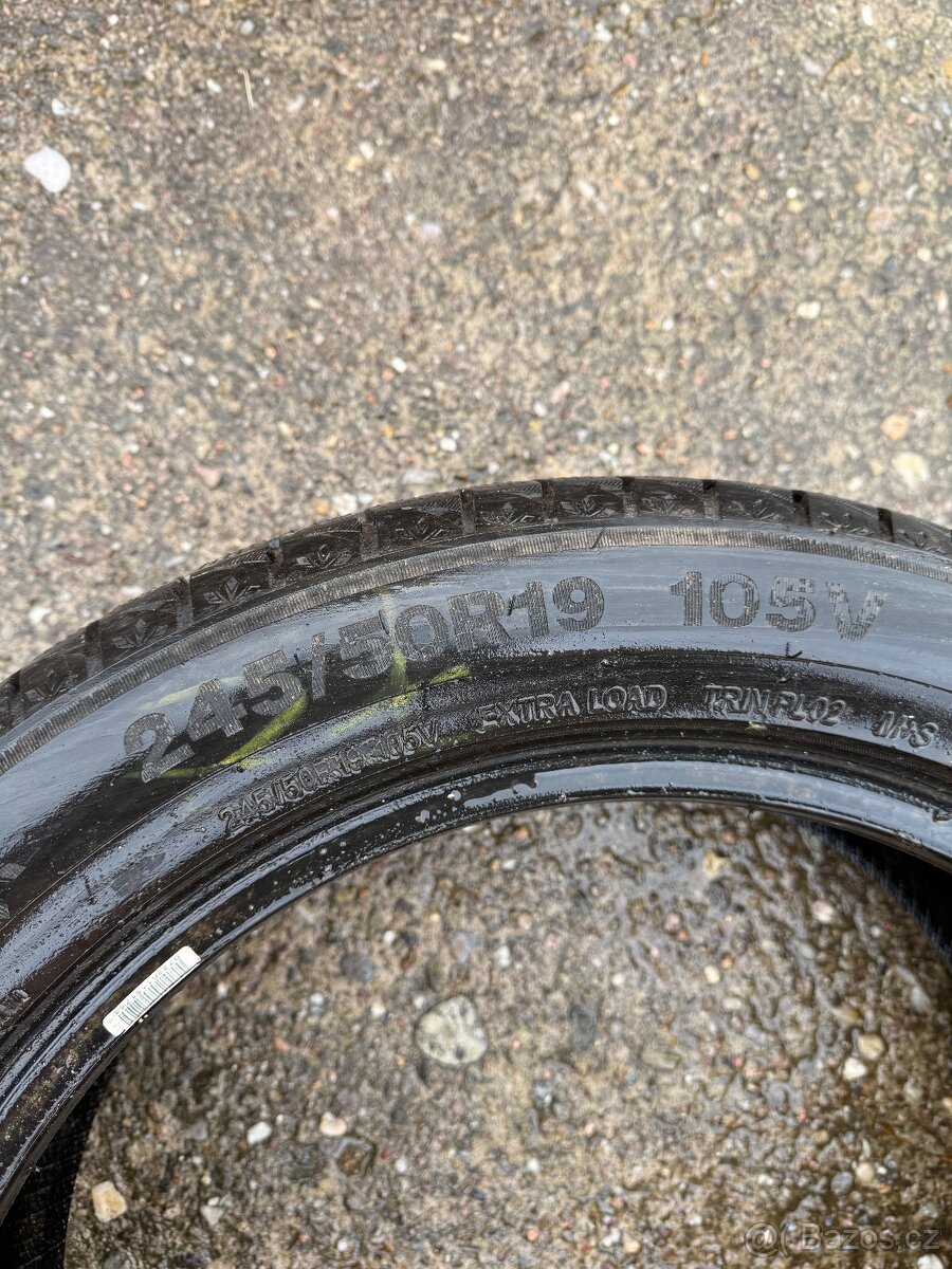 Zimni gumy velikosti R19,245/50 - 2