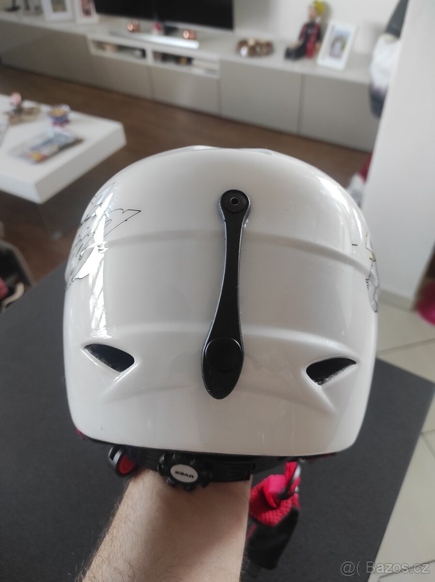 Dětská lyžařská helma Uvex - 2