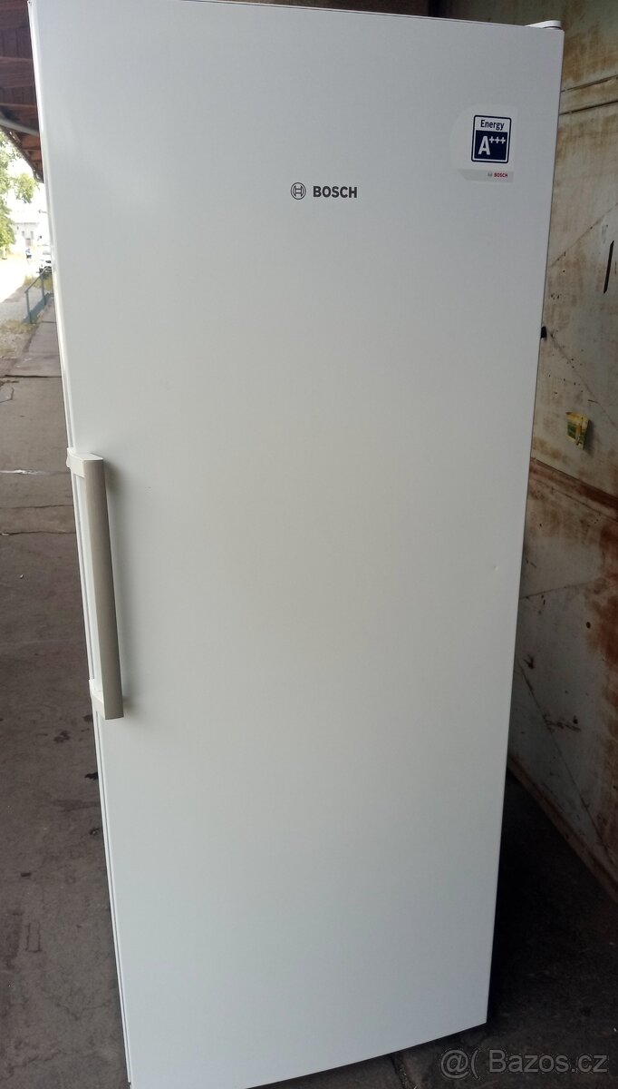 Mrazák Bosch No Frost ( velký - XXL )- výrobeno v Německu - 2