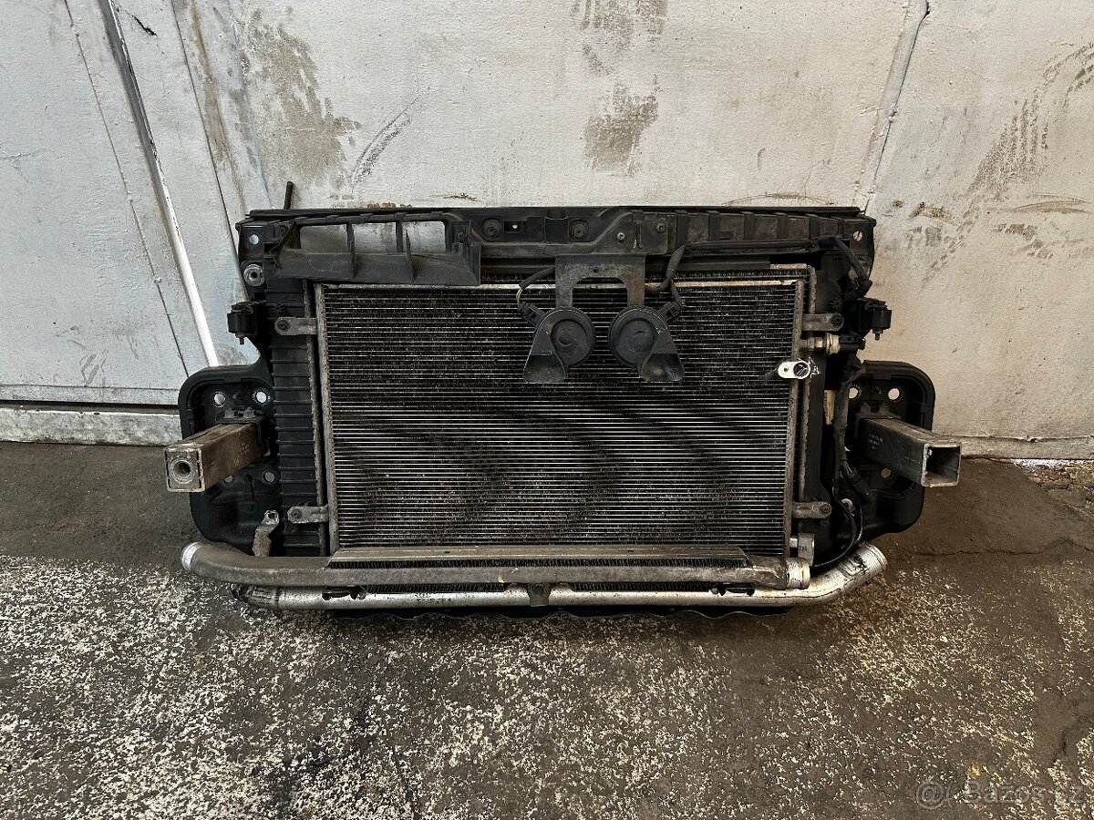 Chladičová stěna Audi A6 C6 - 2