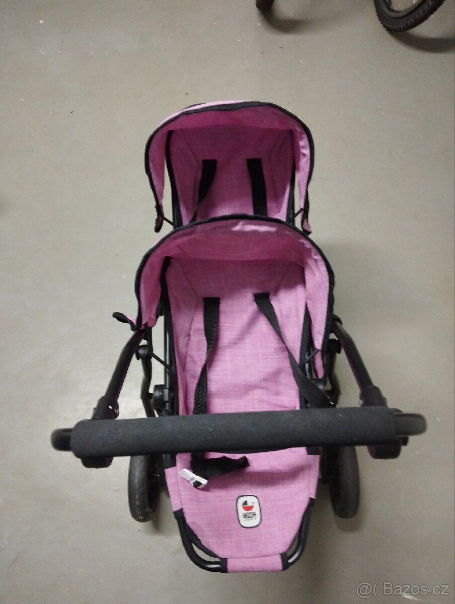 Kočárek pro panenky - 2