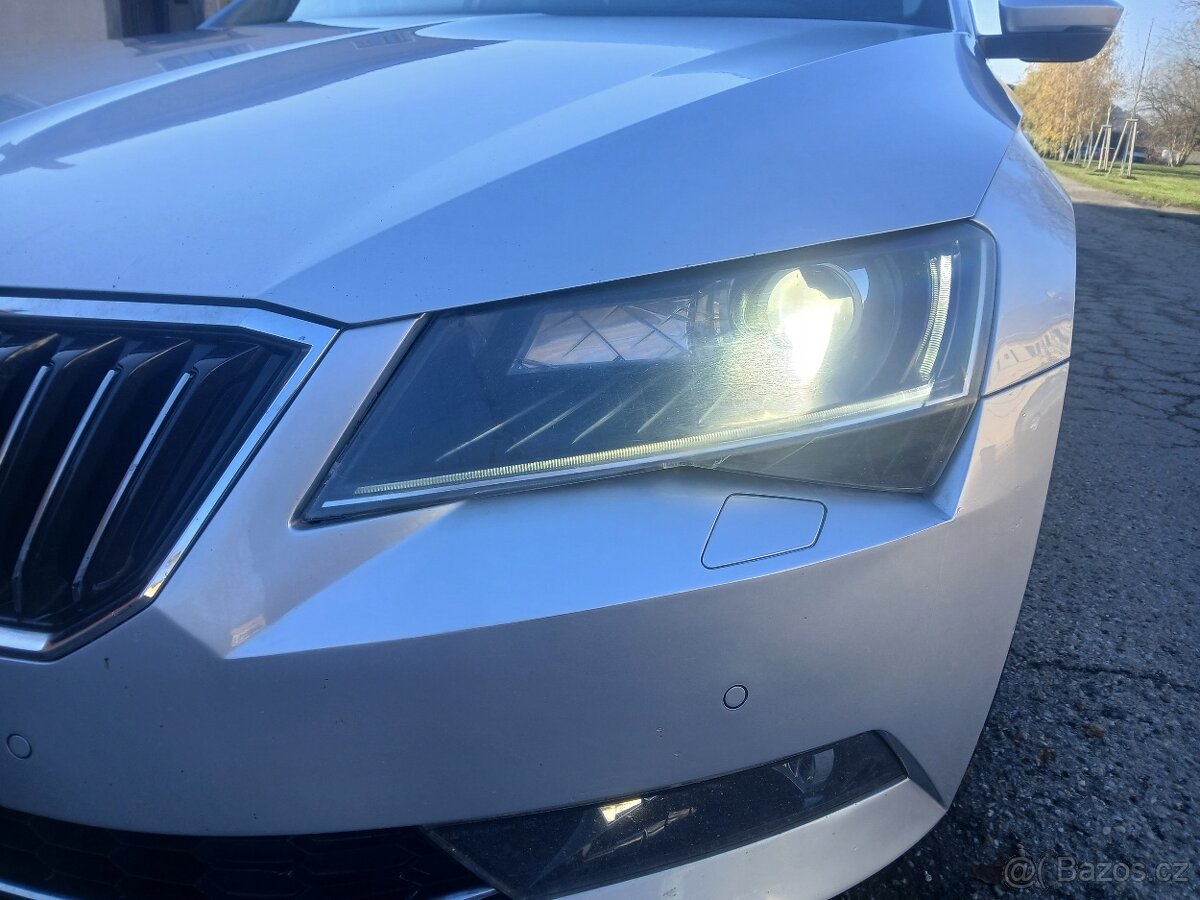 Škoda superb combi - 2