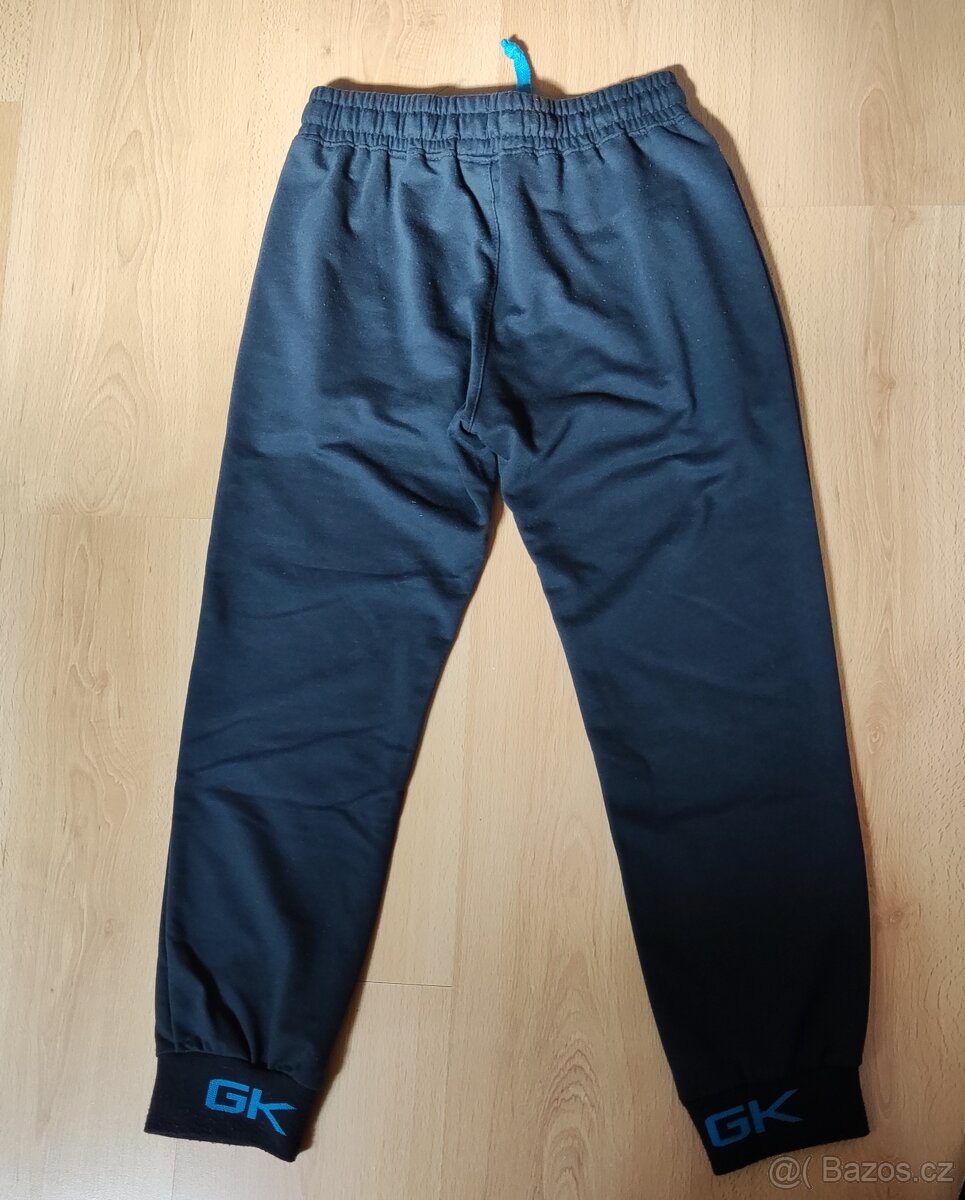 Chlapecké tepláky 2x Kugo 140, 146 - 2