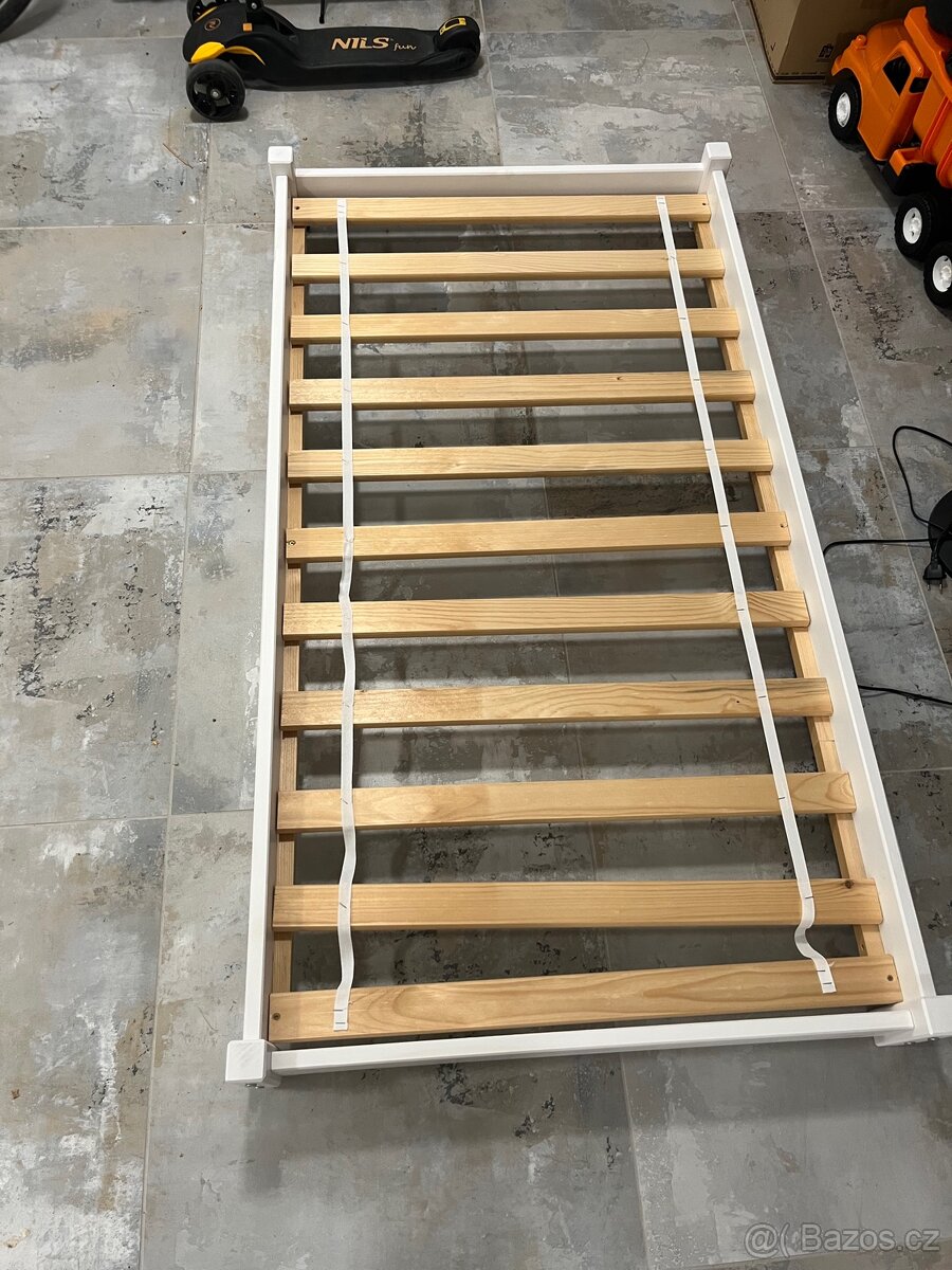 Dětská přistýlka + gauč - 2