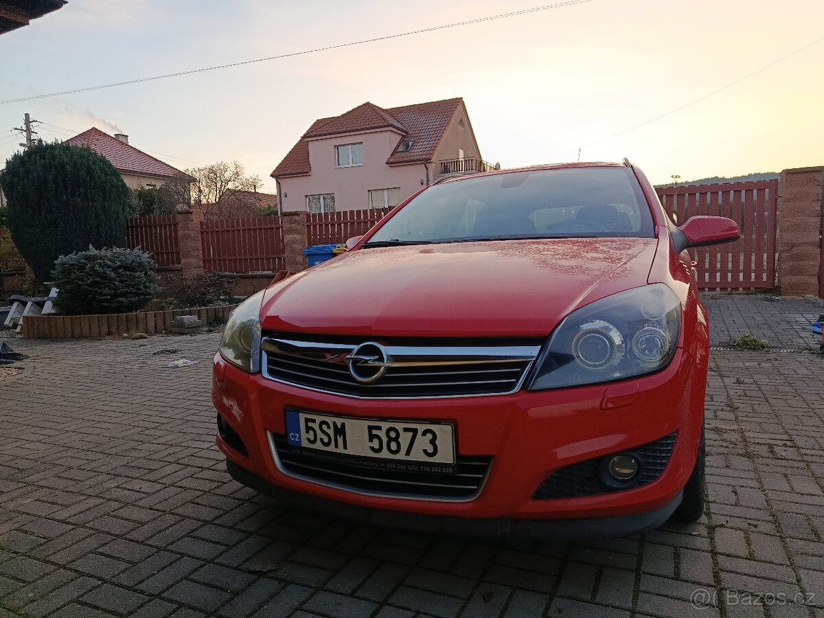 Opel Astra combi 2008 - 2