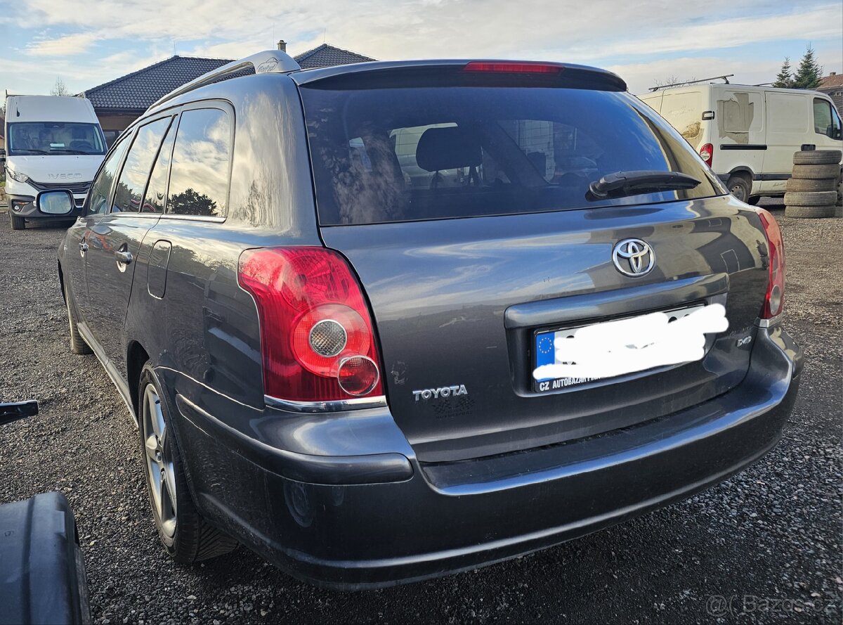 Toyota avensis d4d - 2