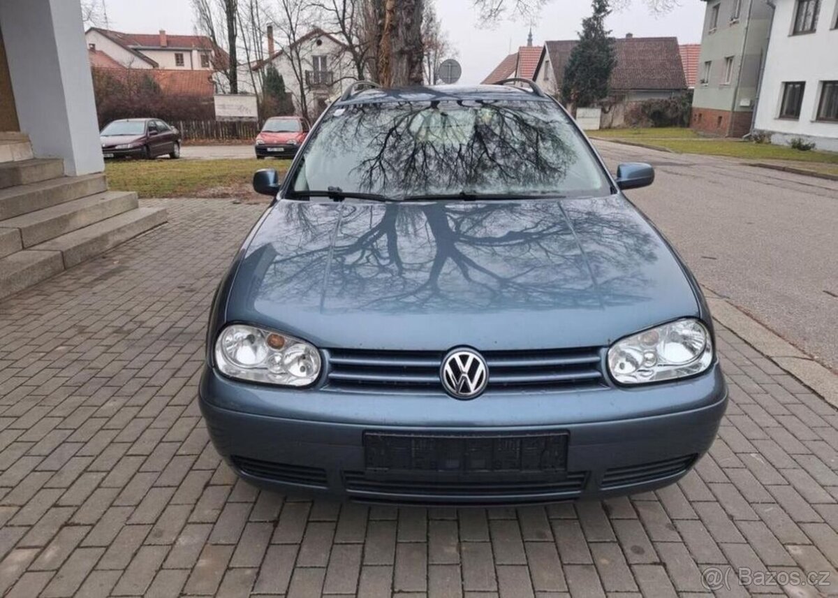 Volkswagen Golf 1,9 TDI nafta manuál 66 kw - 2