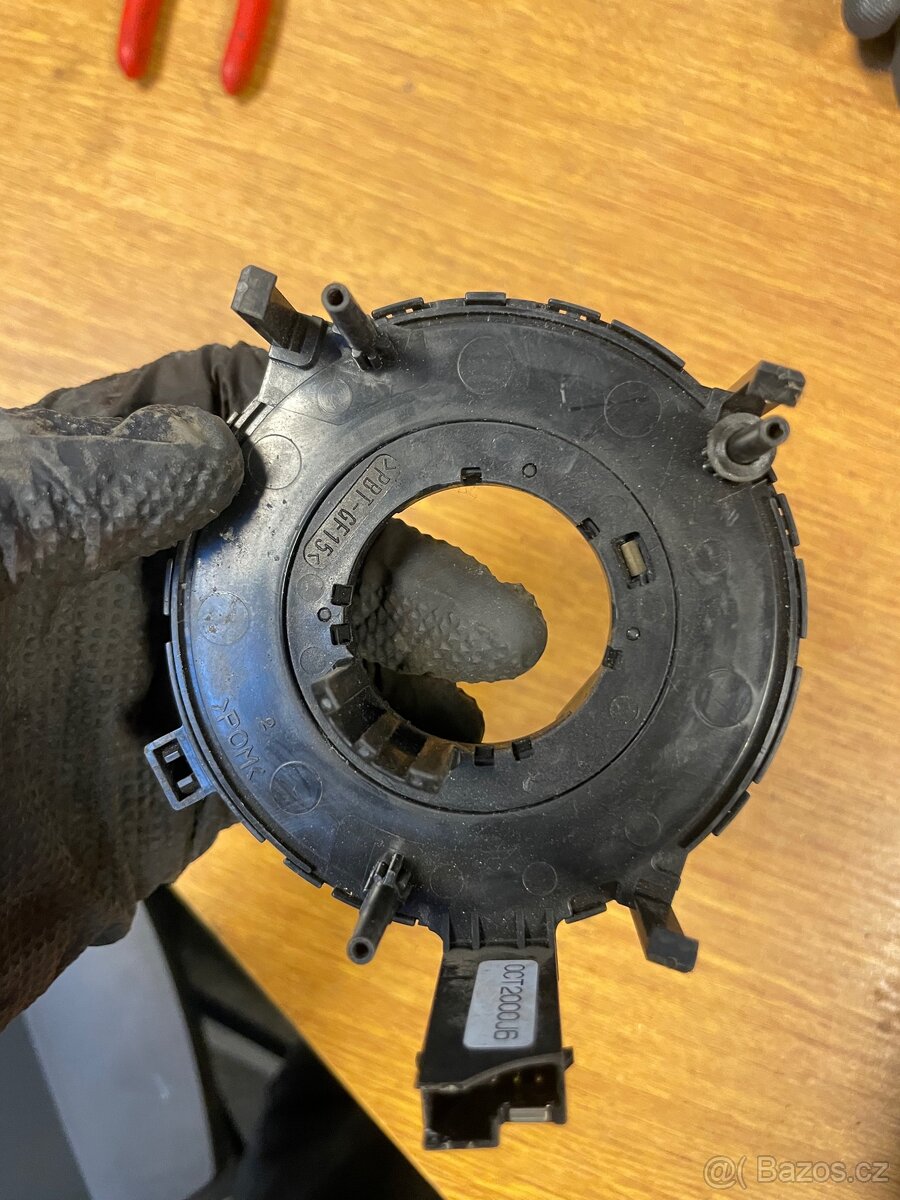 Vw Golf/ Škoda Octavia kroužek pod volant - 2