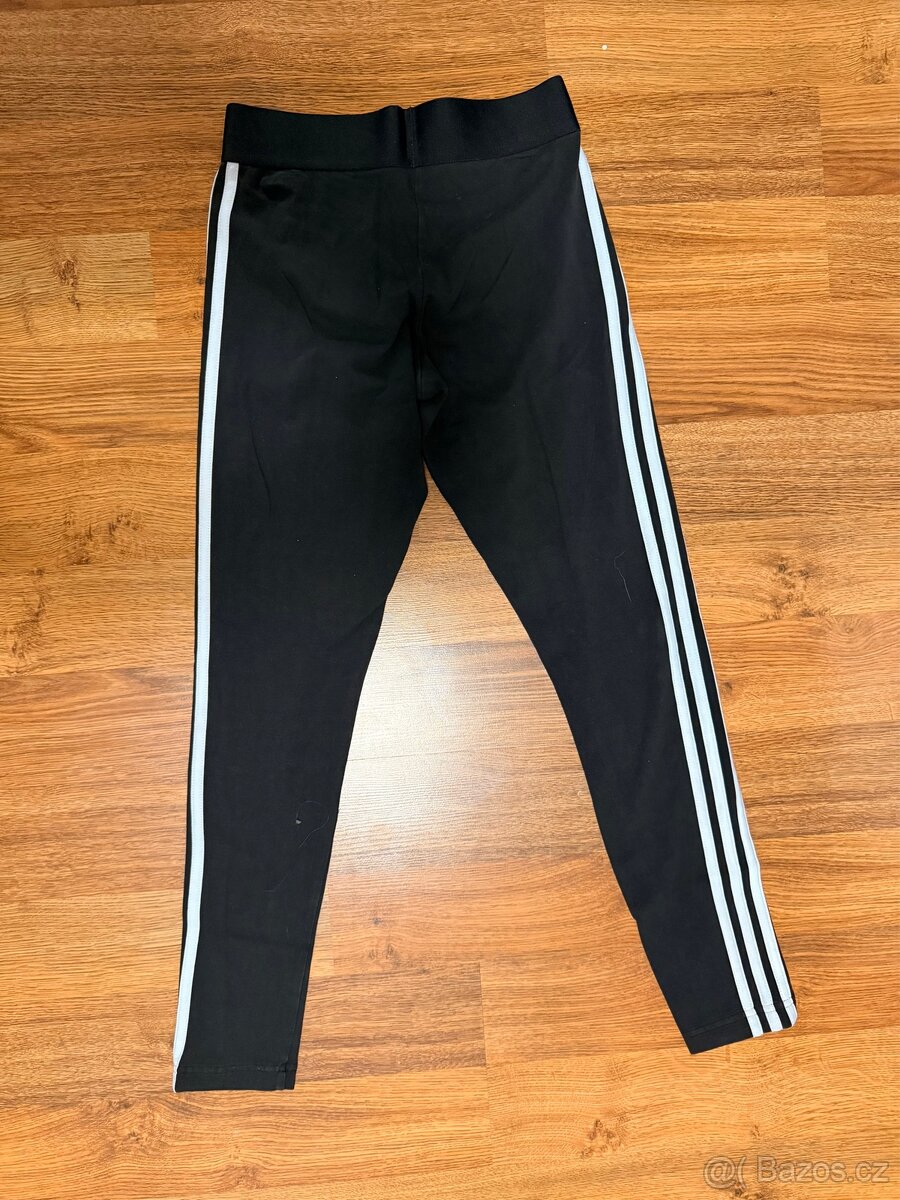 Černé Adidas leginy - 2